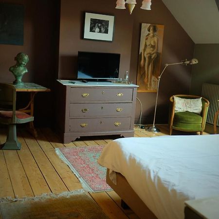 B&B Compagnons11 Монс Екстериор снимка